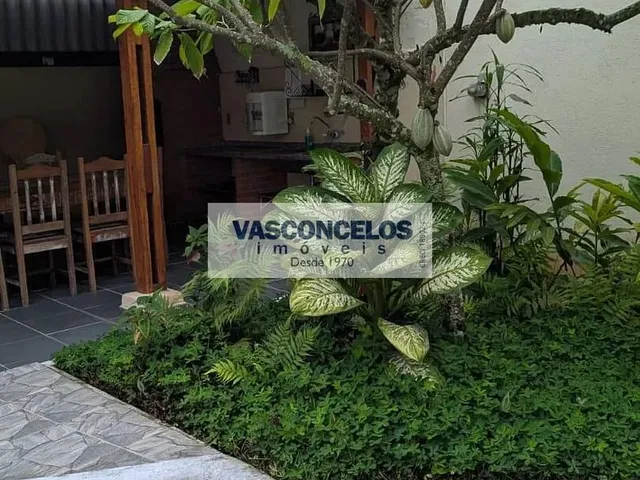 Apartamento com 10m² 2 quartos e 1 banheiro, à venda, no bairro Itaguá em Ubatuba