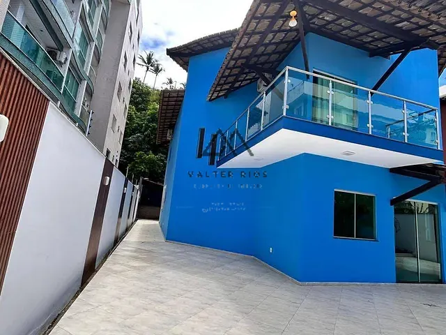 Casa 5 quartos e 4 banheiros, à venda ou para alugar, no bairro Nossa Senhora da Vitória em Ilhéus