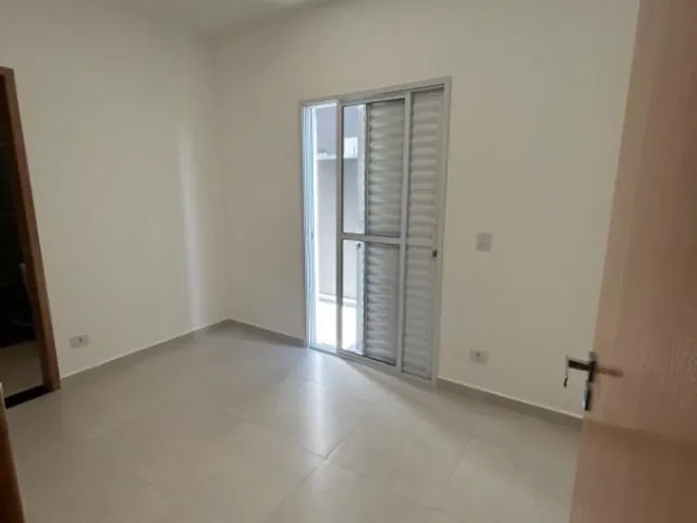 Apartamento 2 quartos e 2 banheiros, à venda, no bairro Utinga em Santo André