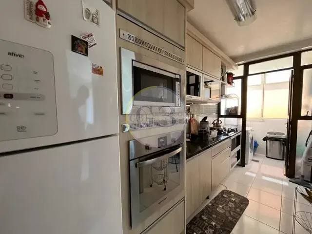 Apartamento 3 quartos e 3 banheiros, à venda ou para alugar, no bairro Centro em Rio Grande