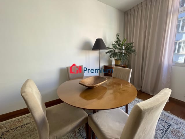 Apartamento 3 quartos e 2 banheiros, à venda, no bairro Copacabana em Rio de Janeiro