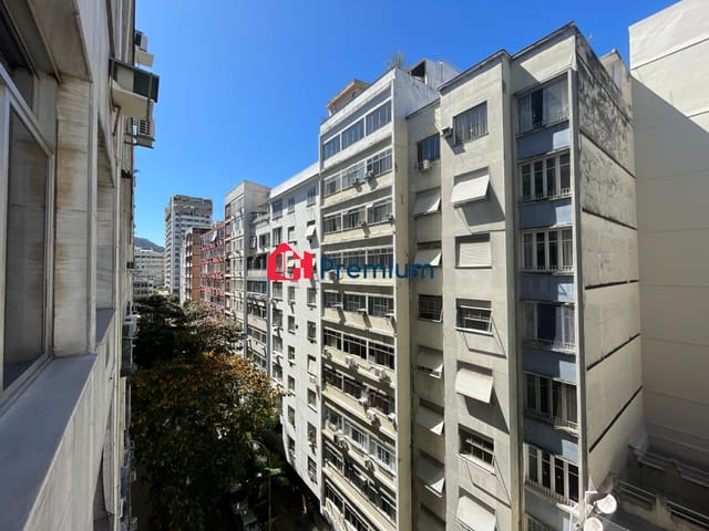 Apartamento 3 quartos e 2 banheiros, à venda, no bairro Copacabana em Rio de Janeiro
