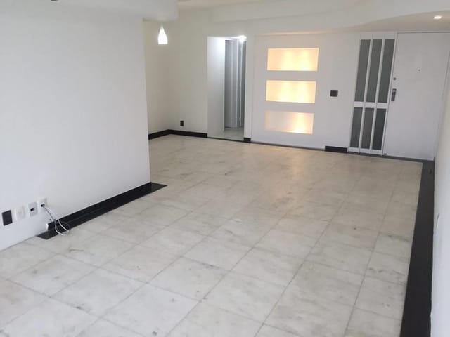 Foto do Apartamento - Apartamento com 4 dormitórios à venda, 196 m² Av. Boa Viagem - Imobiliária Recife/PE | Ivale