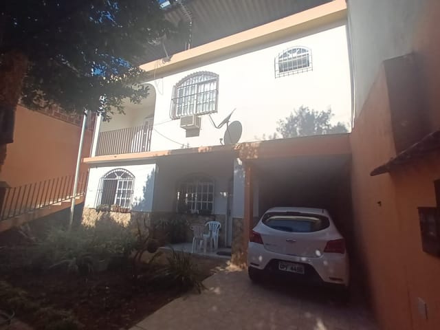 Apartamento 2 quartos e 1 banheiro, à venda, no bairro Santa Clara em Cataguases