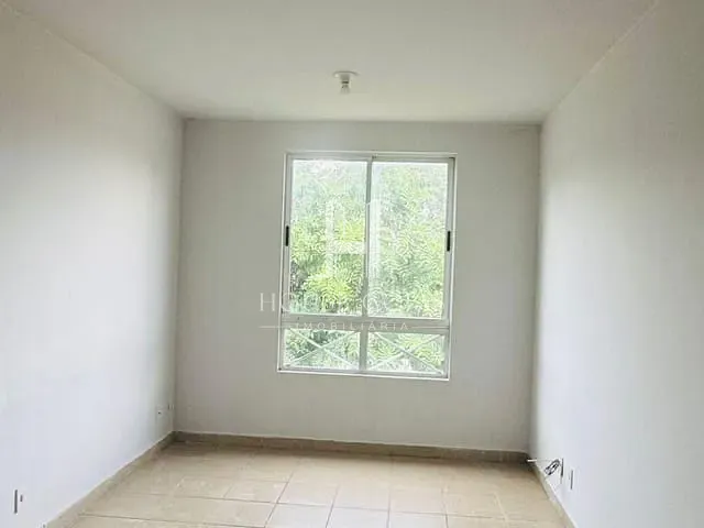 Apartamento 2 quartos e 1 banheiro, à venda, no bairro Setor Perim em Goiânia
