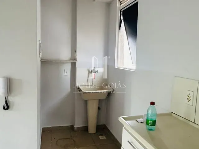 Apartamento 2 quartos e 1 banheiro, à venda, no bairro Setor Perim em Goiânia