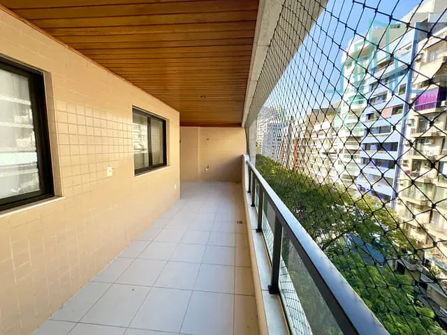 Apartamento 4 quartos e 4 banheiros, à venda, no bairro Ingá em Niterói