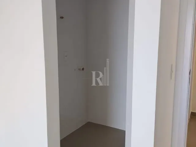 Apartamento 2 quartos e 2 banheiros, à venda ou para alugar, no bairro Universitário em Tijucas