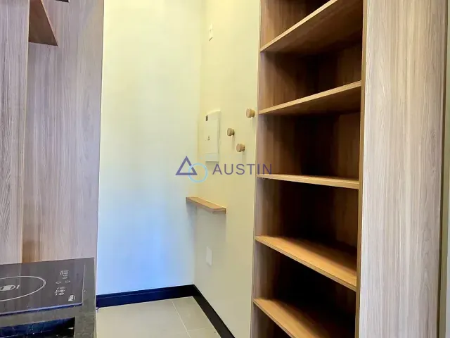 Apartamento com 24m² 1 quarto e 1 banheiro, para alugar, no bairro Consolação em São Paulo