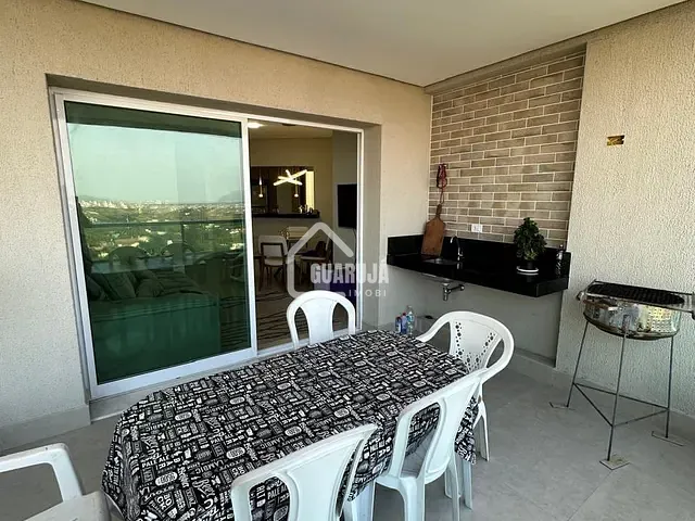 Apartamento 3 quartos e 2 banheiros, à venda, no bairro Jardim Virgínia em Guarujá