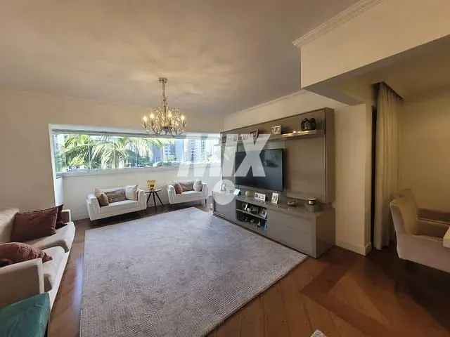 Apartamento 3 quartos e 4 banheiros, à venda, no bairro Indianópolis em São Paulo