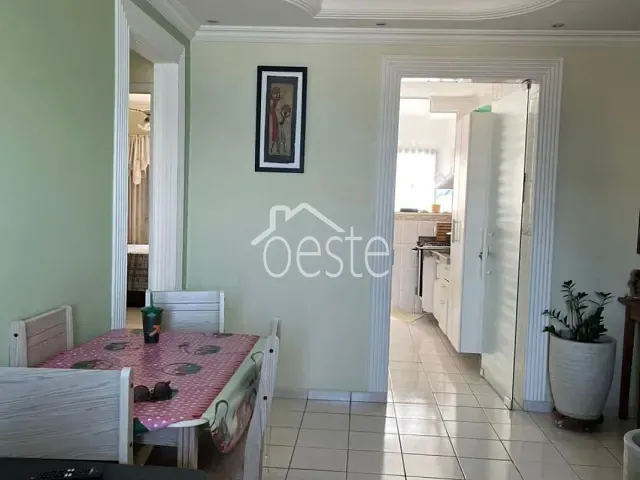 Apartamento 2 quartos e 1 banheiro, à venda, no bairro Ocian em Praia Grande