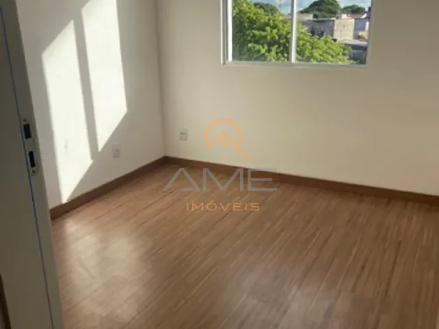 Apartamento 2 quartos e 2 banheiros, à venda, no bairro São Gonçalo em Pelotas