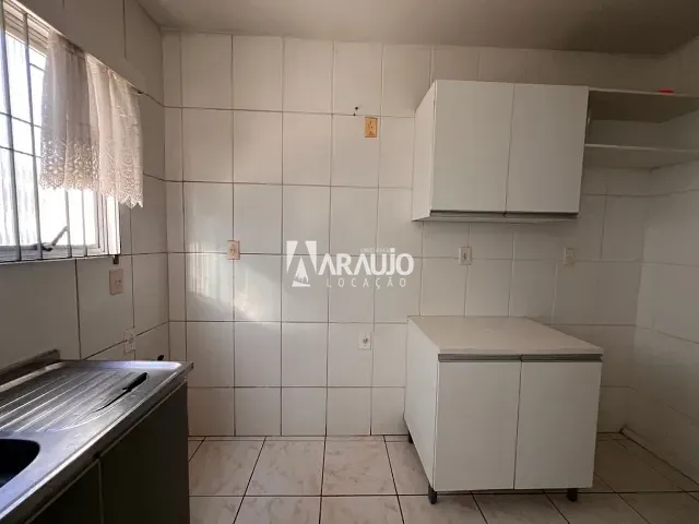 Apartamento 2 quartos e 1 banheiro, para alugar, no bairro Fazendinha em Itajaí