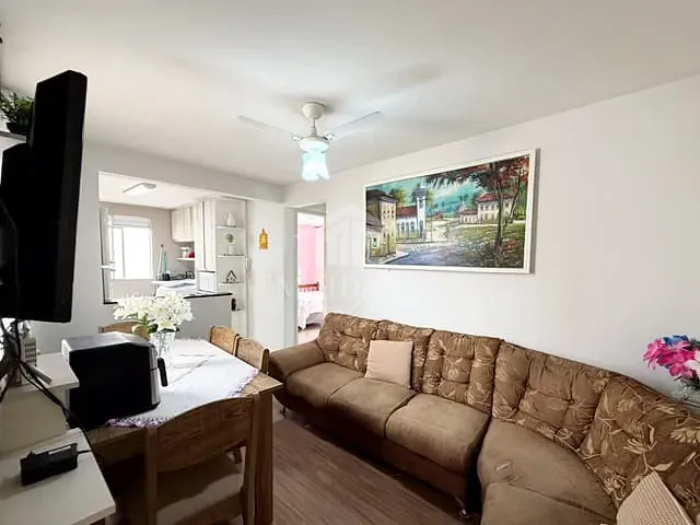Apartamento com 65m² 2 quartos e 1 banheiro, à venda, no bairro Cidade Jardim em São José dos Pinhais