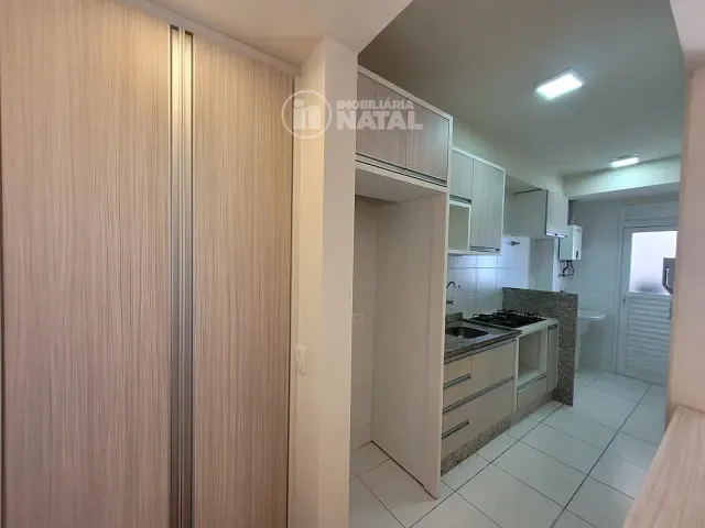 Apartamento 3 quartos e 2 banheiros, para alugar, no bairro Gleba Fazenda Palhano em Londrina