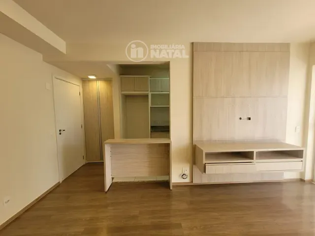 Apartamento 3 quartos e 2 banheiros, para alugar, no bairro Gleba Fazenda Palhano em Londrina