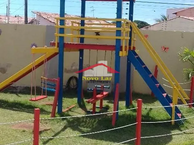 Apartamento 3 quartos e 2 banheiros, para alugar, no bairro Maraponga em Fortaleza