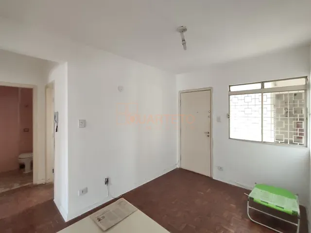 Apartamento 2 quartos e 1 banheiro, à venda ou para alugar, no bairro Água Branca em São Paulo