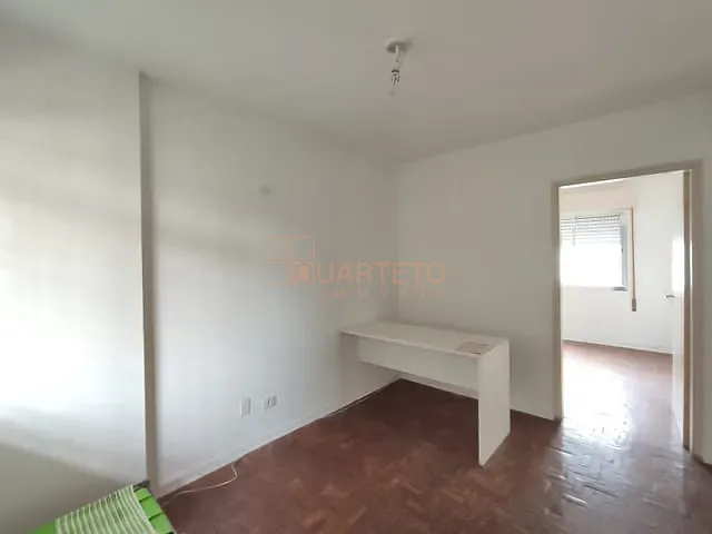 Apartamento 2 quartos e 1 banheiro, à venda ou para alugar, no bairro Água Branca em São Paulo