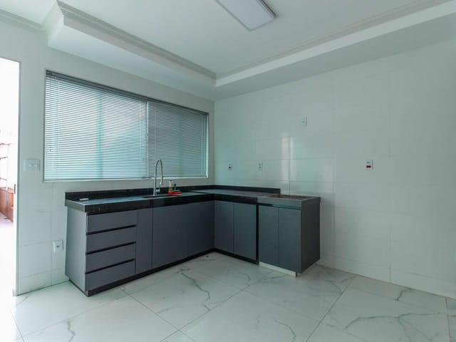 Apartamento 3 quartos e 2 banheiros, à venda, no bairro Parque Xangri-Lá em Contagem