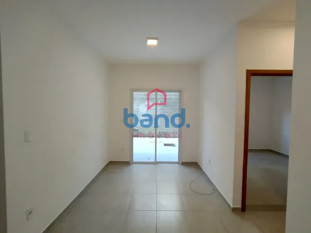 Apartamento 2 quartos e 1 banheiro, para alugar, no bairro Centro em Porto Feliz