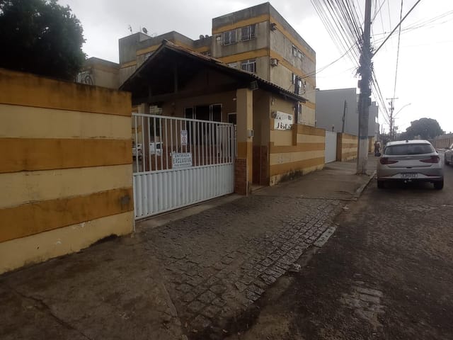 Apartamento 2 quartos e 1 banheiro, à venda, no bairro Parque João Maria em Campos dos Goytacazes