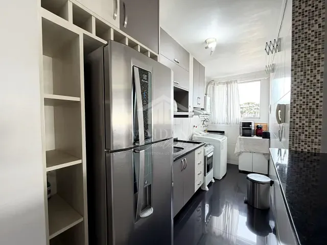 Apartamento com 68m² 2 quartos e 1 banheiro, à venda, no bairro Costeira em São José dos Pinhais