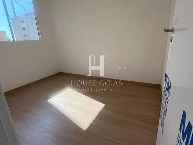 Apartamento 2 quartos e 1 banheiro, à venda, no bairro Setor Grajaú em Goiânia