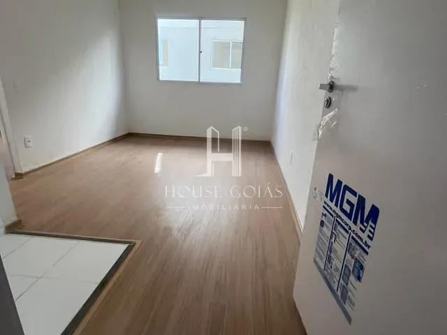 Apartamento 2 quartos e 1 banheiro, à venda, no bairro Setor Grajaú em Goiânia