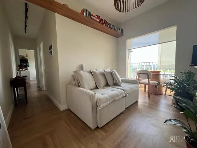 Apartamento 2 quartos e 2 banheiros, para alugar, no bairro Condomínio Residencial Colinas do Paratehy em São José dos Campos