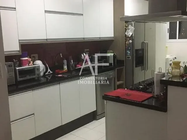 Apartamento com 106m² 3 quartos e 2 banheiros, à venda, no bairro Centro em Taubaté