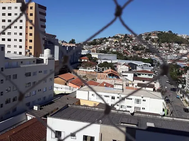 Apartamento com 178m² 3 quartos e 2 banheiros, à venda, no bairro Jardim dos Estados em Poços de Caldas