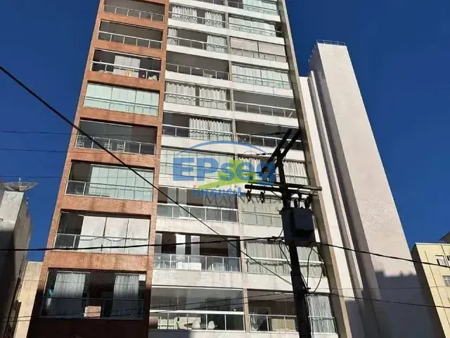 Apartamento 2 quartos e 2 banheiros, à venda, no bairro Barra em Salvador