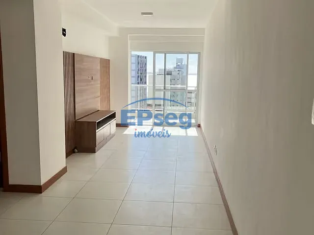 Apartamento 2 quartos e 2 banheiros, à venda, no bairro Barra em Salvador