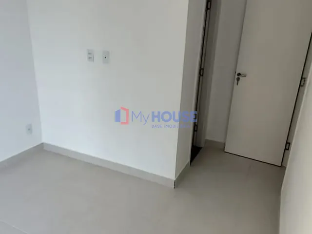 Apartamento 2 quartos e 1 banheiro, à venda, no bairro Nossa Senhora da Vitória em Ilhéus