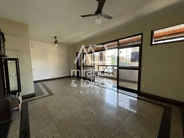 Apartamento com 174m² 4 quartos e 3 banheiros, à venda, no bairro Centro em Cachoeiro De Itapemirim