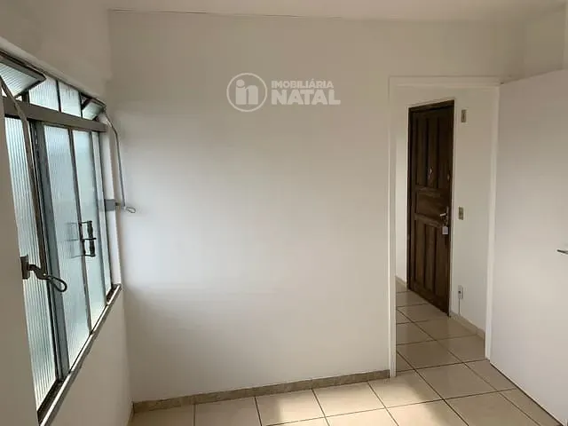 Apartamento com 42m² 1 quarto e 1 banheiro, para alugar, no bairro Centro em Londrina
