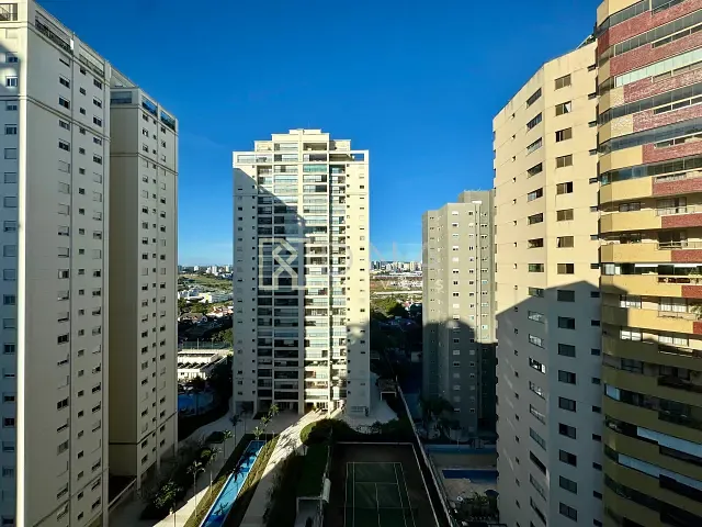 Apartamento 2 quartos e 2 banheiros, à venda ou para alugar, no bairro Parque Residencial Aquarius em São José dos Campos