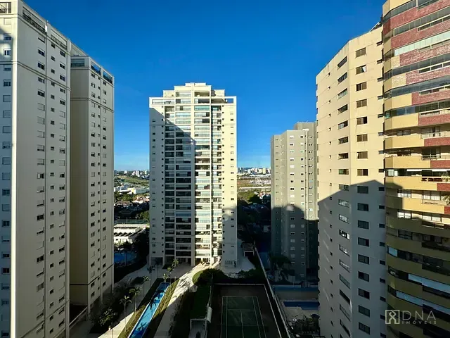 Apartamento 2 quartos e 2 banheiros, à venda ou para alugar, no bairro Parque Residencial Aquarius em São José dos Campos