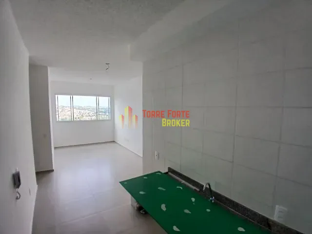Apartamento com 67m² 3 quartos e 2 banheiros, para alugar, no bairro Palmeiras em Belo Horizonte