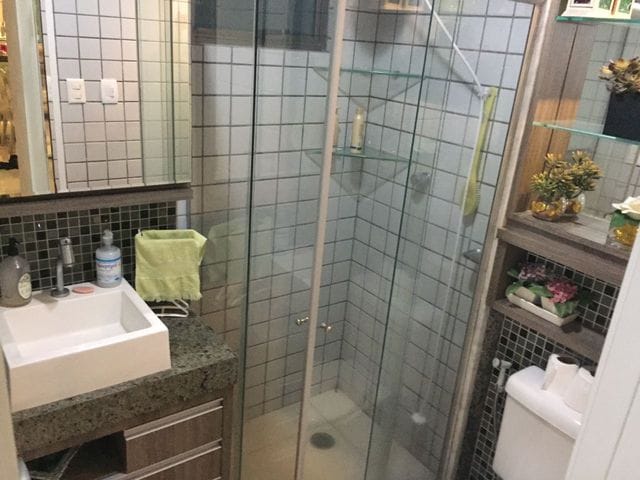 Foto do Apartamento - APARTAMENTO  NO EDF.  PORTO REAL, COM 109M2, 3 QUARTOS(1 SUÍTE), DEPENDÊNCIA COMPLETA, RECÉM REFORMADO, VARANDA INTEGRADA, 2 VAGAS , LAZER. ESPINHEIRO, RECIFE | Tânia Macêdo Imóveis