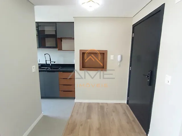 Apartamento 2 quartos e 2 banheiros, à venda, no bairro São Gonçalo em Pelotas