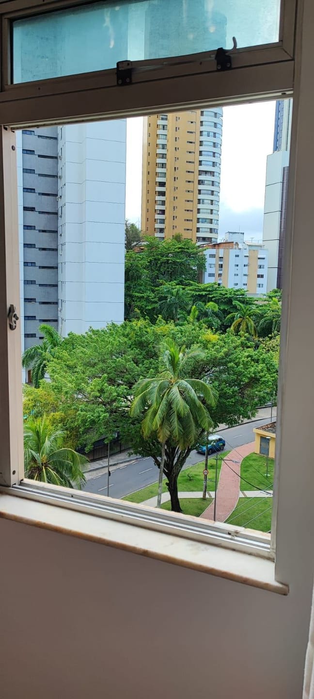 Apartamento para alugar com 2 quartos, 85m² - Foto 17