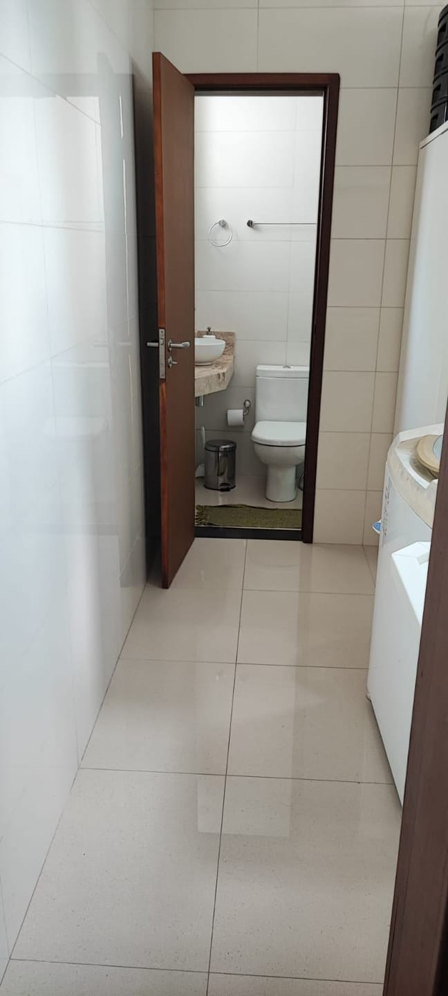 Apartamento para alugar com 2 quartos, 85m² - Foto 23