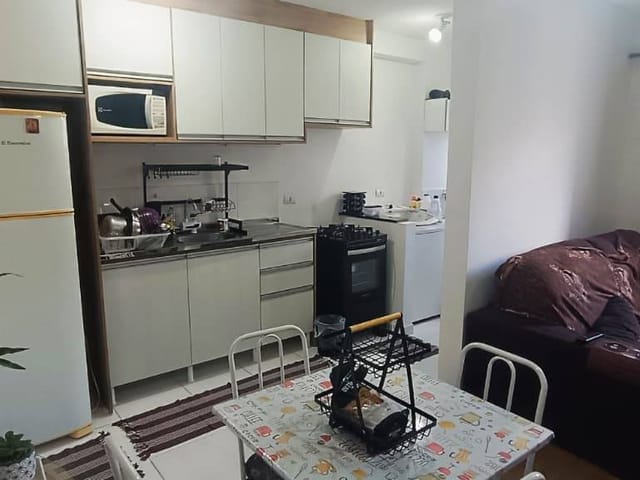 Apartamento 2 quartos e 1 banheiro, à venda, no bairro Jardim Santo Amaro em Cambé