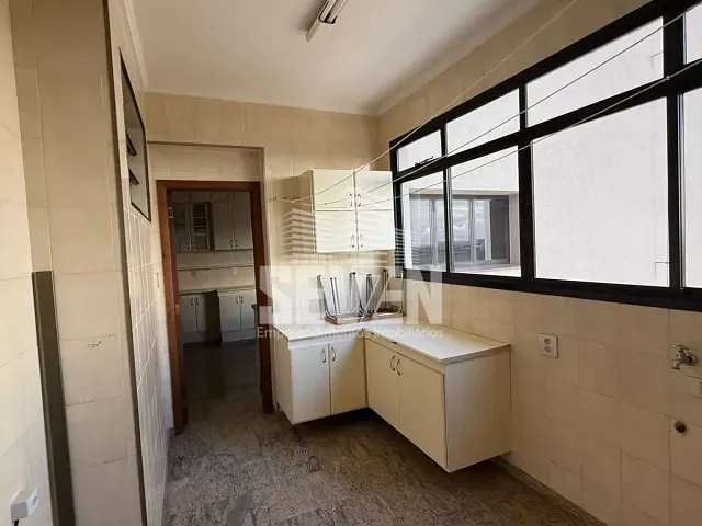 Apartamento com 260m² 3 quartos e 4 banheiros, à venda, no bairro Jardim Estoril IV em Bauru