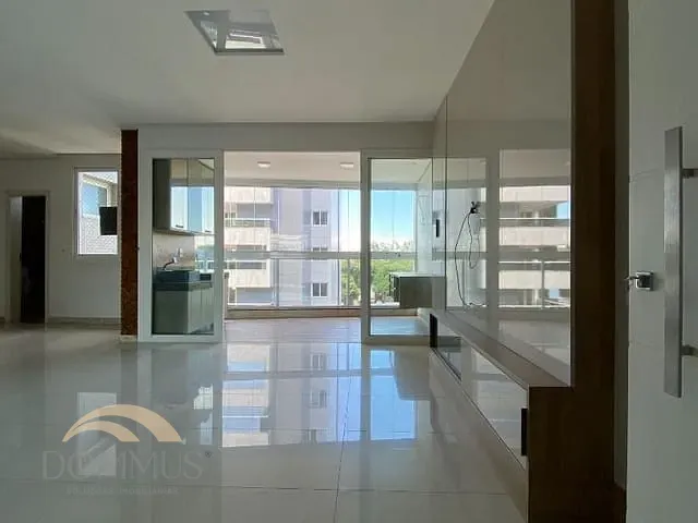 Apartamento com 270m² 4 quartos e 5 banheiros, à venda, no bairro Horto em Ipatinga