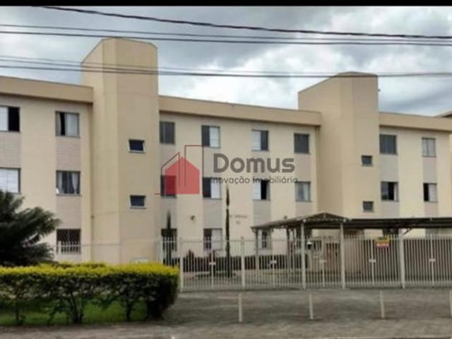 Apartamento à venda, no bairro São Benedito em Pindamonhangaba