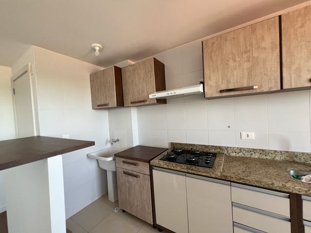 Apartamento com 120m² 3 quartos e 2 banheiros, à venda, no bairro Jardim Shangri-la A em Londrina